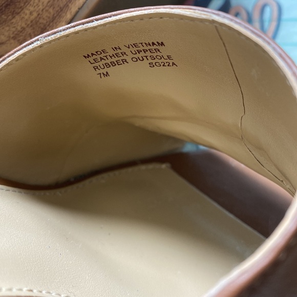 Michael Kors Clogs - Picture 7 of 9